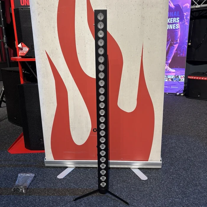 BeamZ BBB243 Akku LED Bar B-Ware