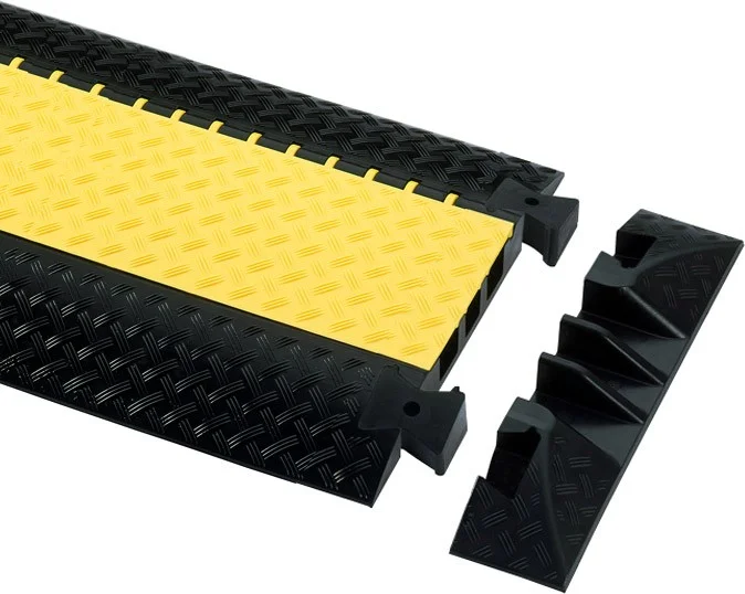 Defender 3 ER Endstück für 85002 Kabelbrücke 3 Kanäle