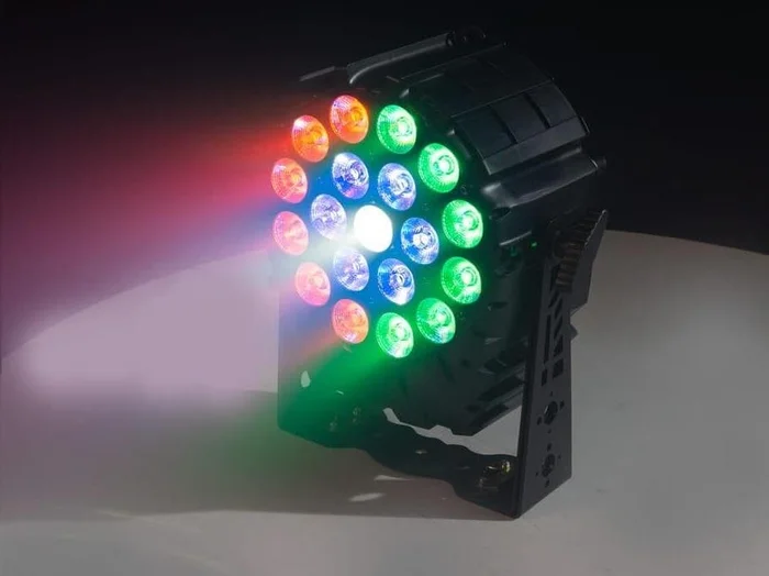 FlashPRO LED PAR 64 19x10W RGBW 4in1, 4 SECTIONS SHORT mk2