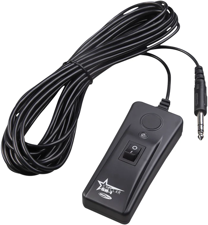 SHOWTEC SR-1 Ein-/Aus-Fernbedienung für Stellar F-1000, F-1500, FZ-1000