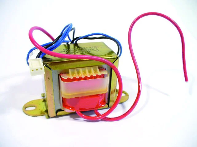 Trafo 9V/1A für LED Par-56