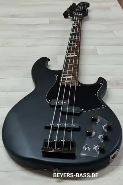 Yamaha BB734A TMBL, Translucent Black Matte